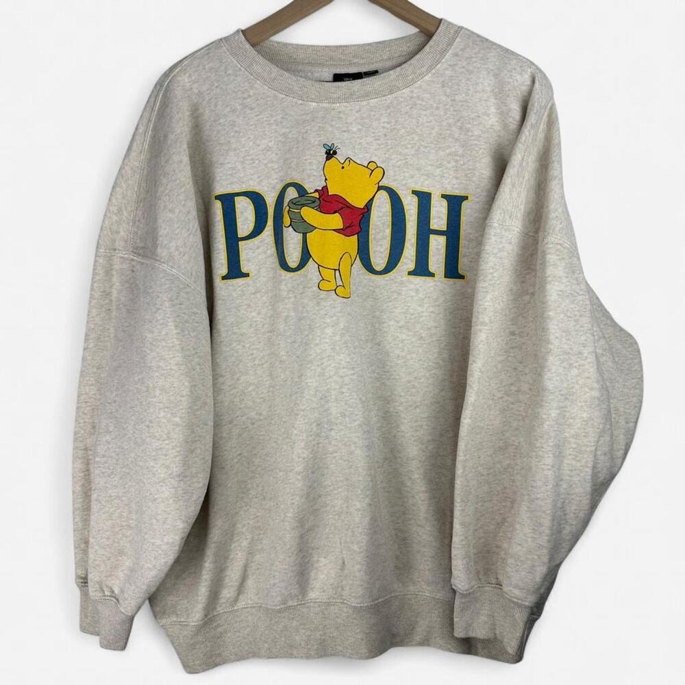 Disney winnie the pooh graphic crewneck sweatshirt